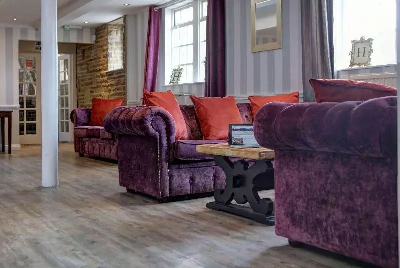 The New Hobbit Hotel Rooms