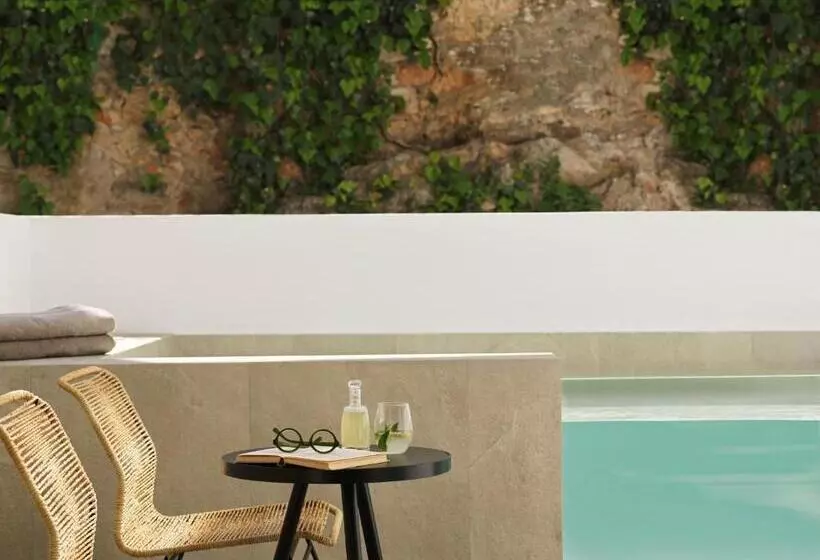 Отель Niko Seaside Resort Mgallery