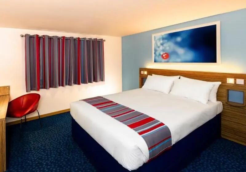 Hotelli Travelodge London Battersea