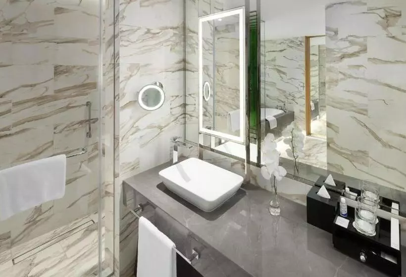 ホテル Crowne Plaza   Jeddah Al Salam, An Ihg