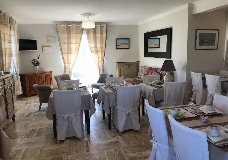 هتل La Villa Port Winston   Face Mer B&b