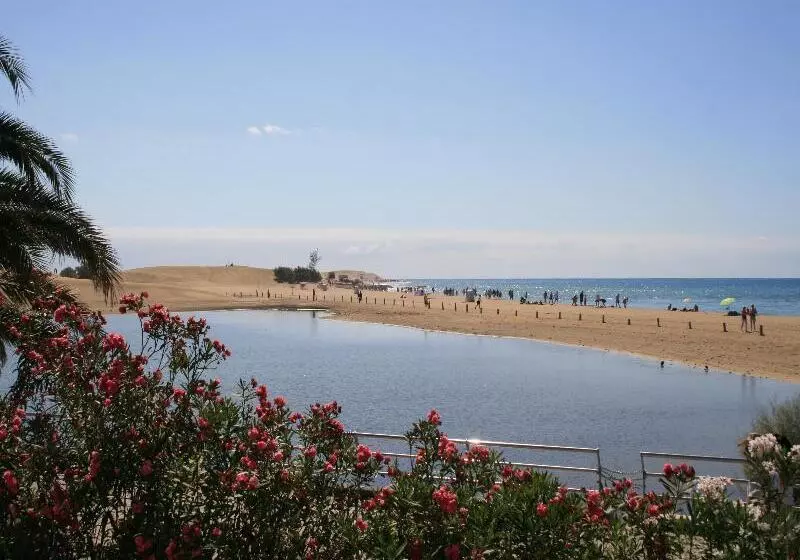 Apartamentos El Capricho