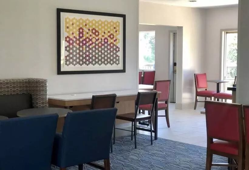 ホテル Holiday Inn Express Fort Bragg, An Ihg