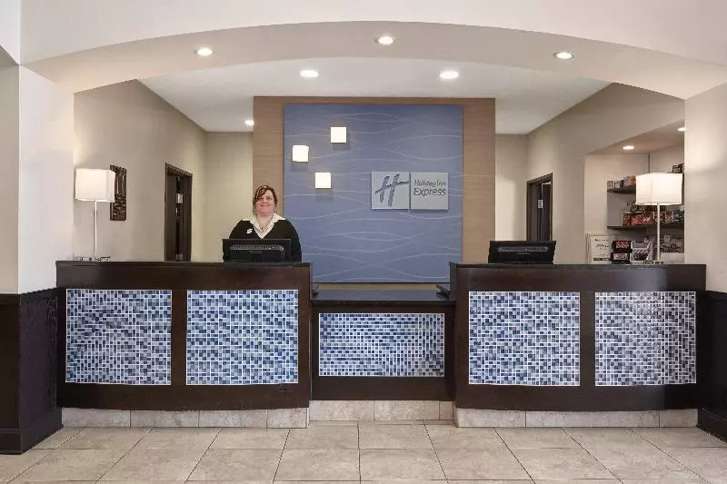 ホテル Holiday Inn Express Pekin   Peoria Area, An Ihg