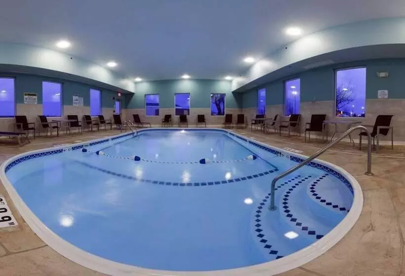 ホテル Holiday Inn Express Pekin   Peoria Area, An Ihg