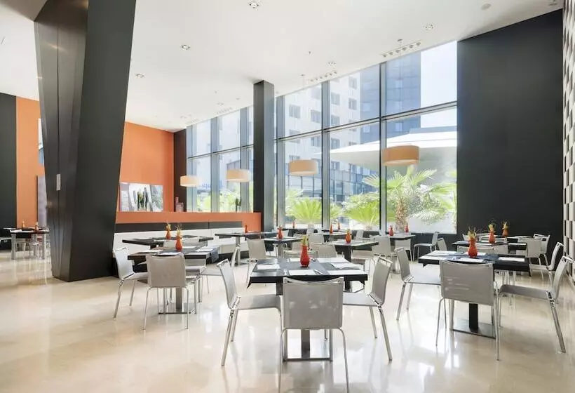 Отель Ilunion Aqua 3