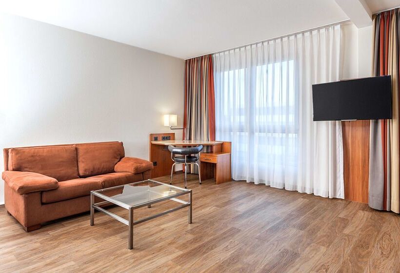 فندق NH München Ost Conference Center