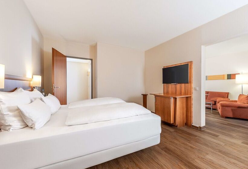 فندق NH München Ost Conference Center