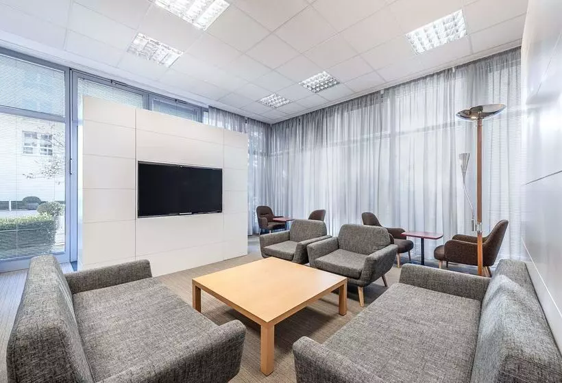 בית מלון כפרי NH München Ost Conference Center