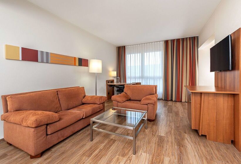 فندق NH München Ost Conference Center