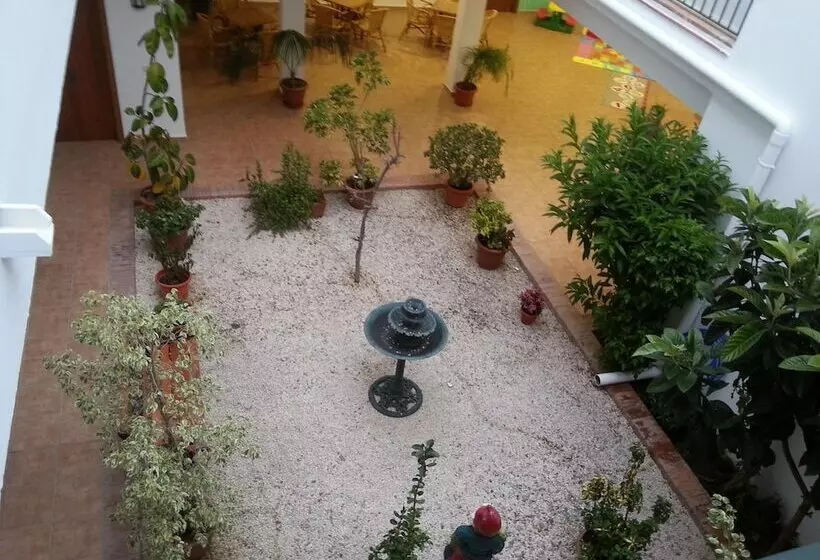 ホテル Oasis Atalaya