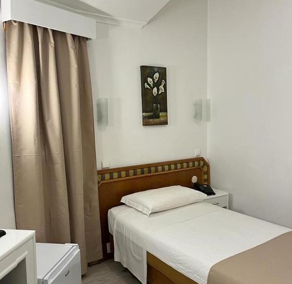 هتل Real Caparica