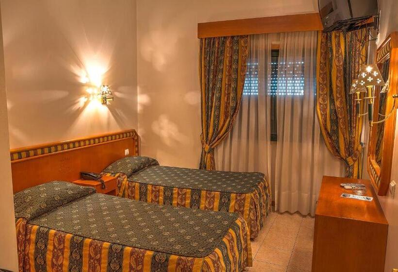 هتل Real Caparica