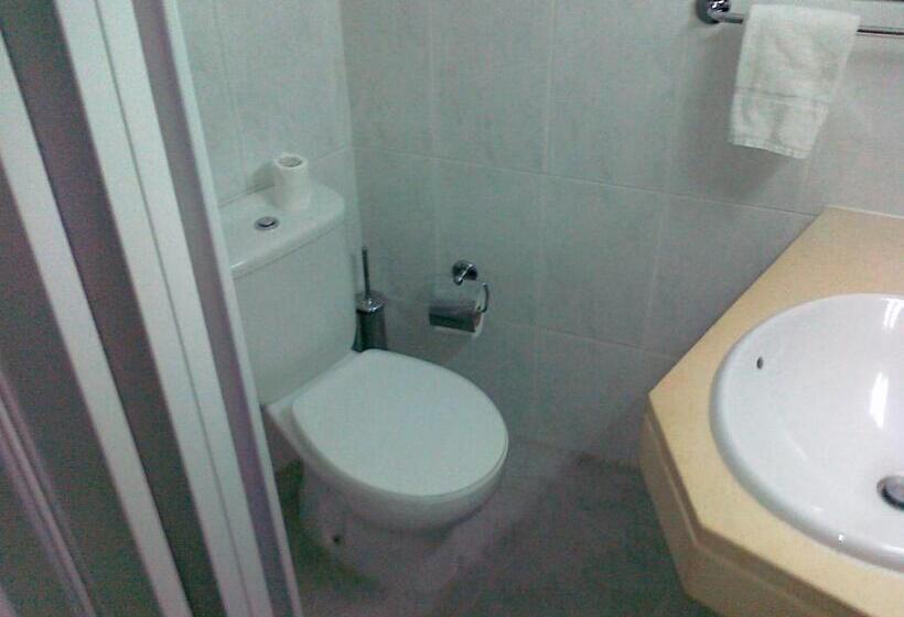 هتل Real Caparica