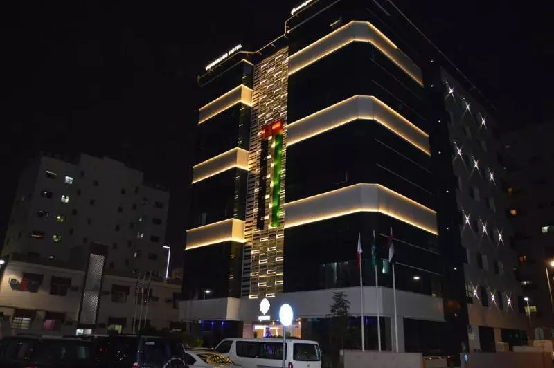 Отель Versailles By Vieras