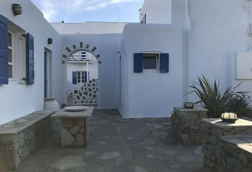 Anemos Studios & Apartments