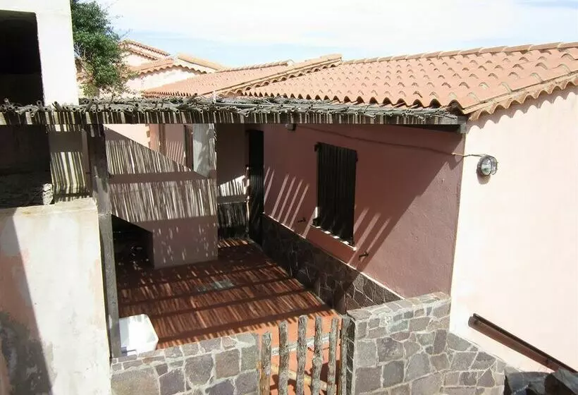 Apartamentos Brezza Marina