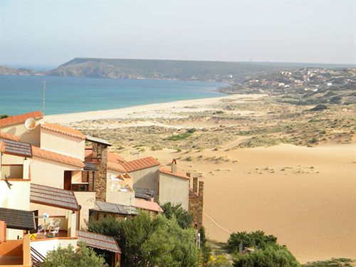 Apartamentos Brezza Marina