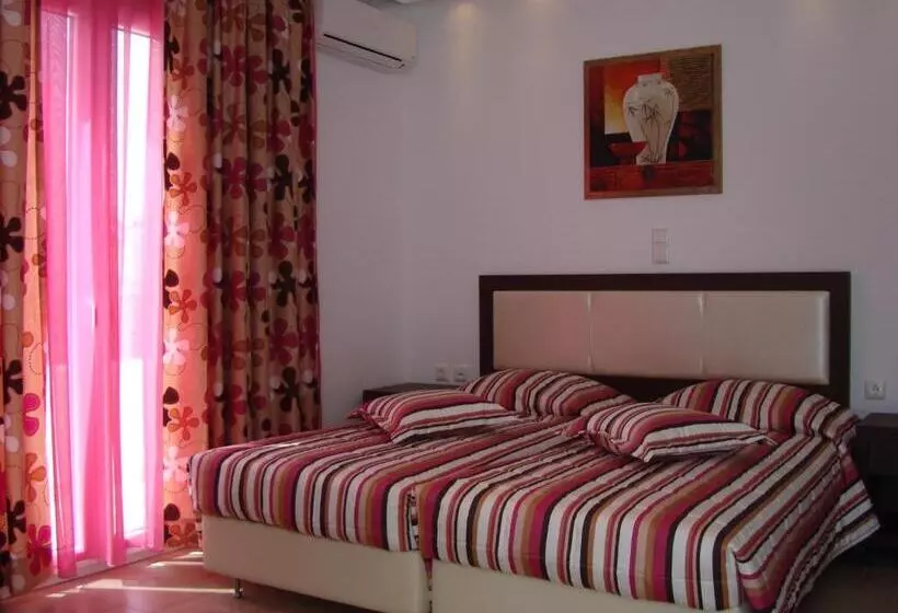 Elena Studios & Suites