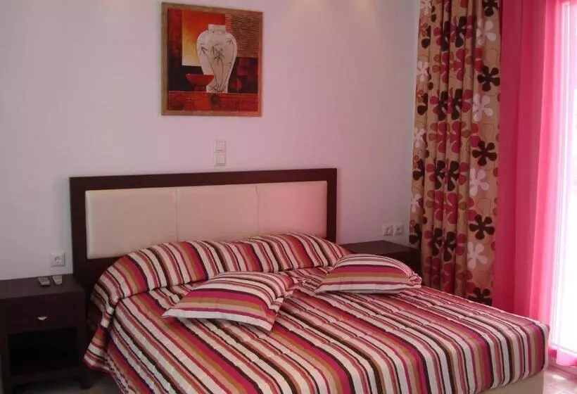 Elena Studios & Suites