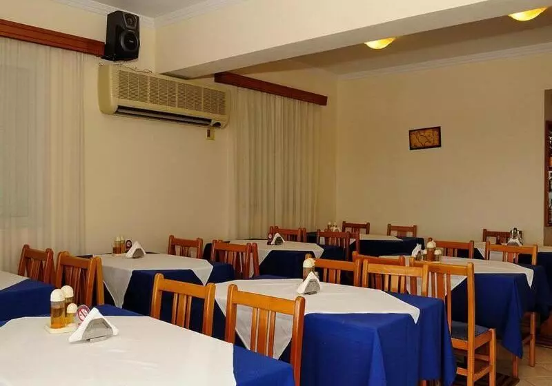 酒店 Andreolas Beach