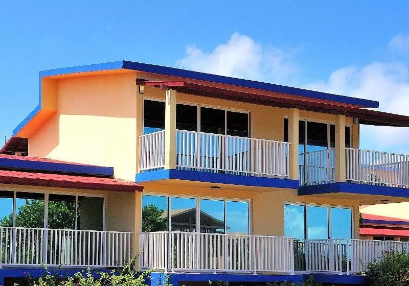 هتل Brisas Covarrubias