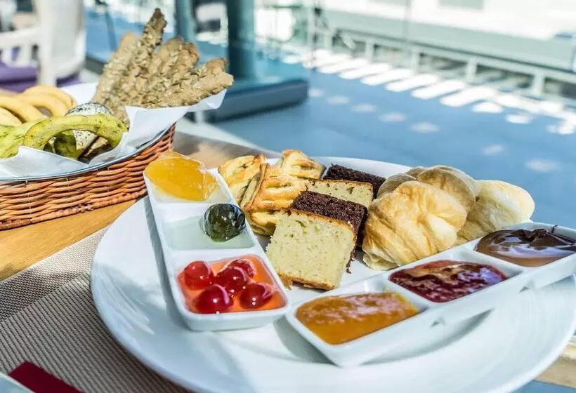 ホテル Castello City