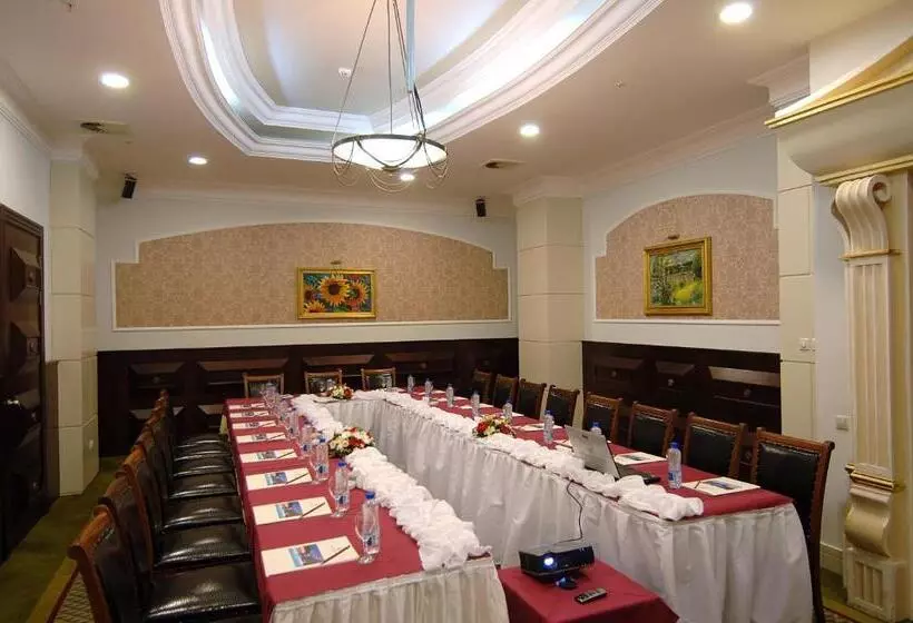 هتل Delphin Diva Premiere