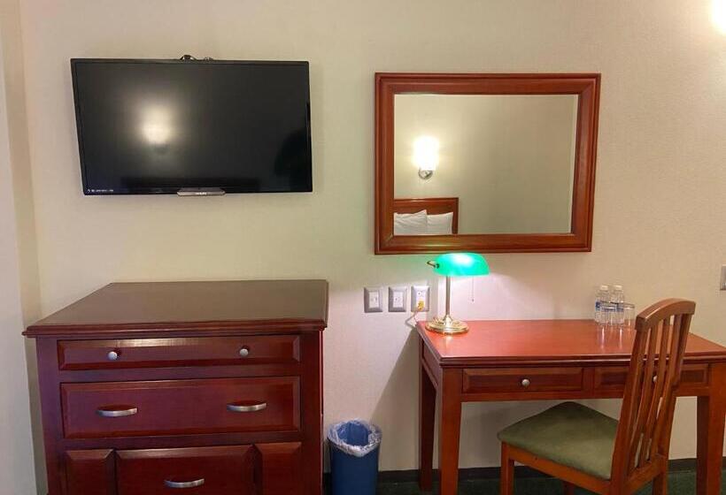 هتل Enterprise Inn Poliforum