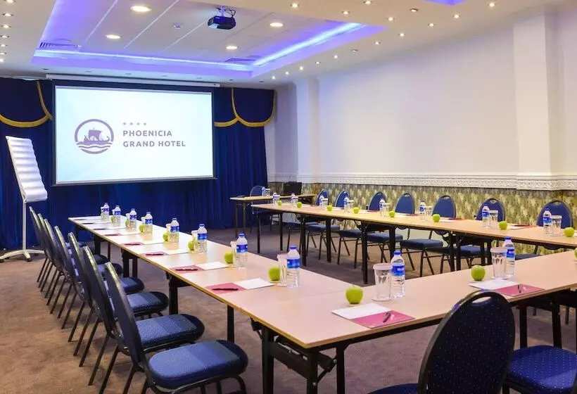 هتل Phoenicia Grand