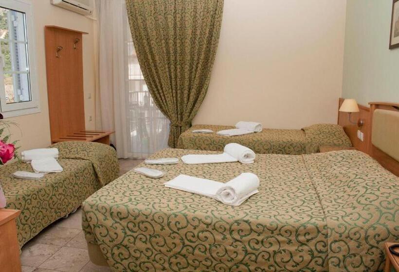 בית מלון כפרי Tolon Holidays