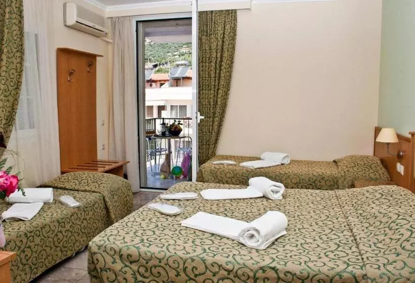 هتل Tolon Holidays