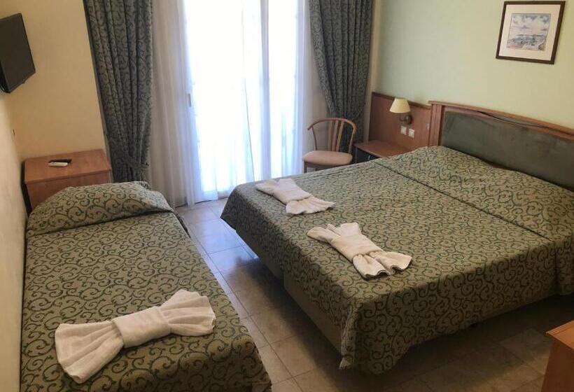 בית מלון כפרי Tolon Holidays