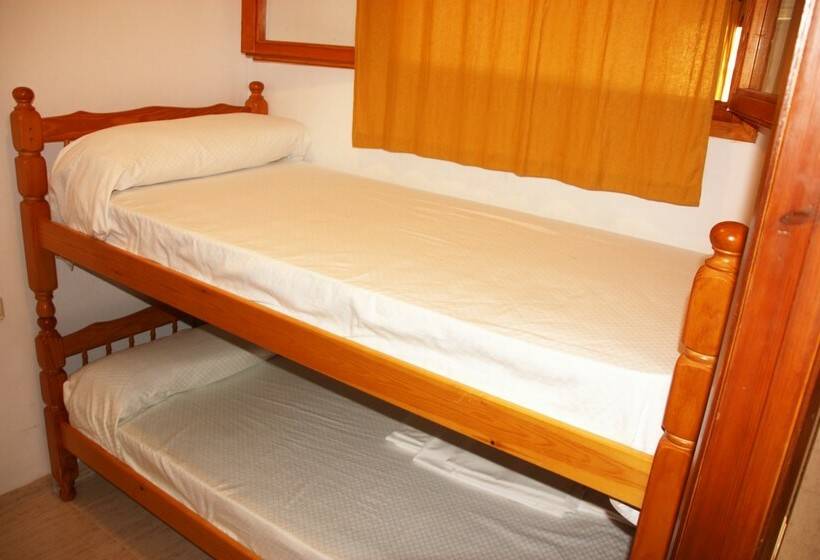 Apartamentos Arcos de Las Fuentes 3000