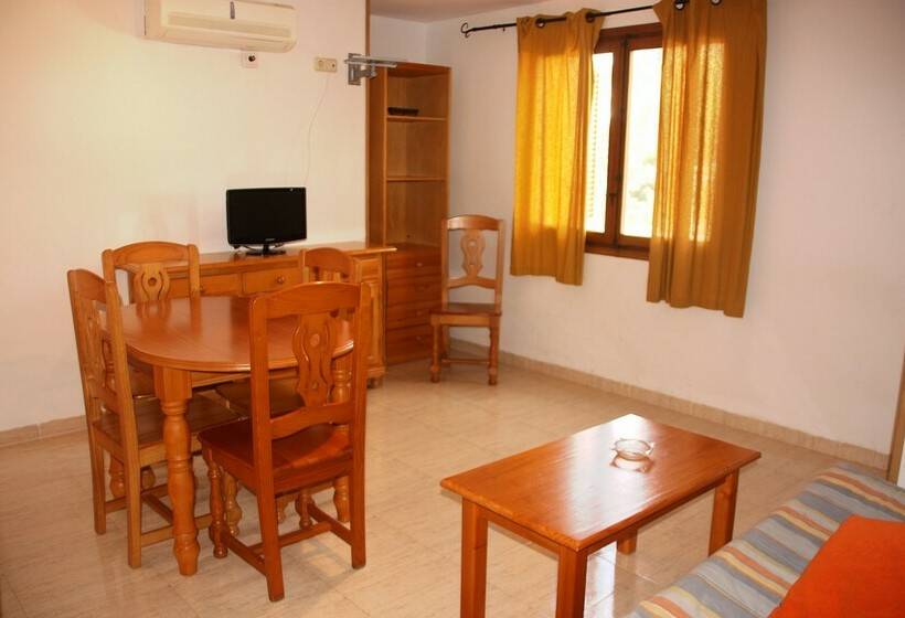 Apartamentos Arcos de Las Fuentes 3000