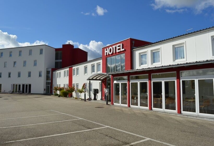 Hotelli Amedia Express Sattledt, Trademark Collection By Wyndham