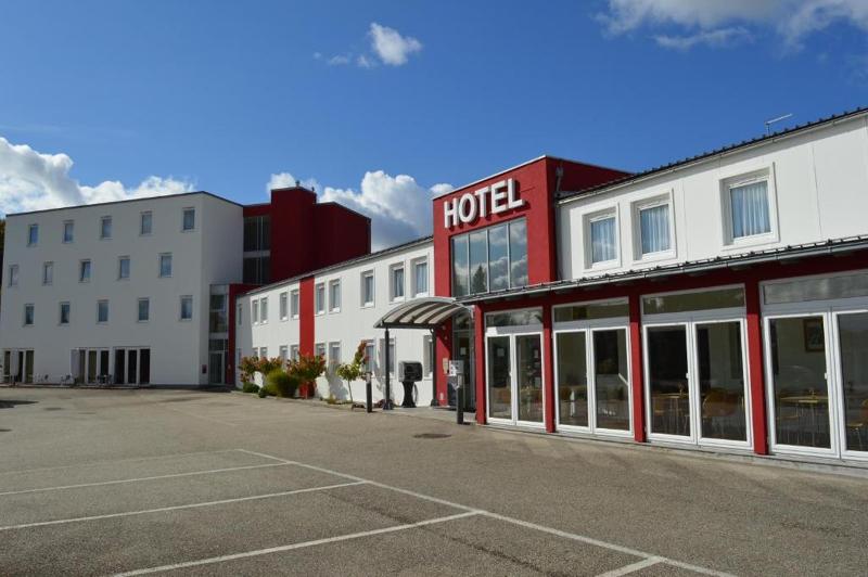 Hotelli Amedia Express Sattledt, Trademark Collection By Wyndham