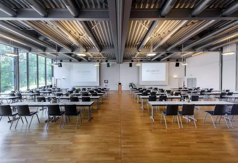 Atlantic Hotel Universum