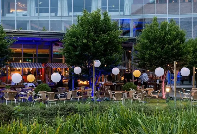 Atlantic Hotel Universum