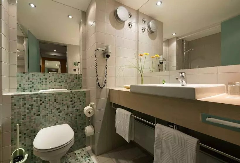 Atlantic Hotel Universum