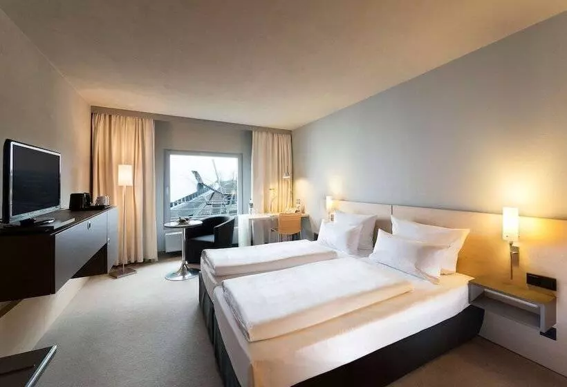 Atlantic Hotel Universum