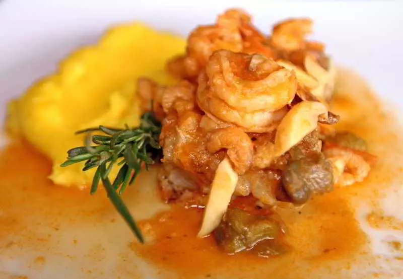 هتل Blue Tree Towers Batel Curitiba