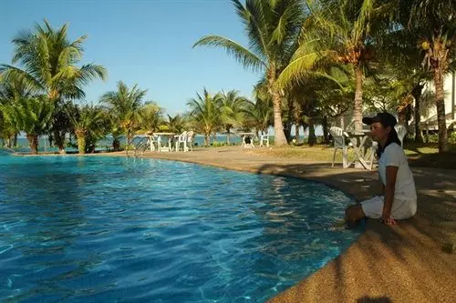 Hotel Gem Beach Resort