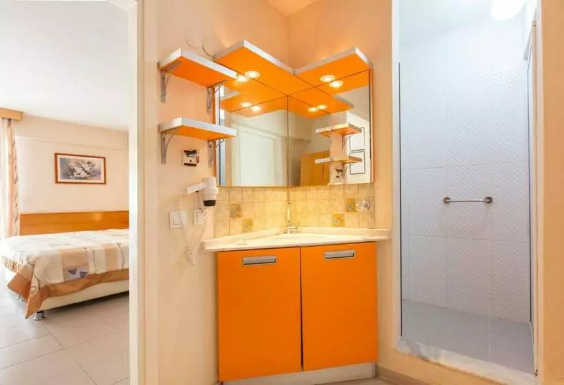 ホテル Golden Gate