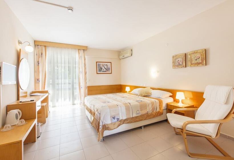 בית מלון כפרי Golden Gate