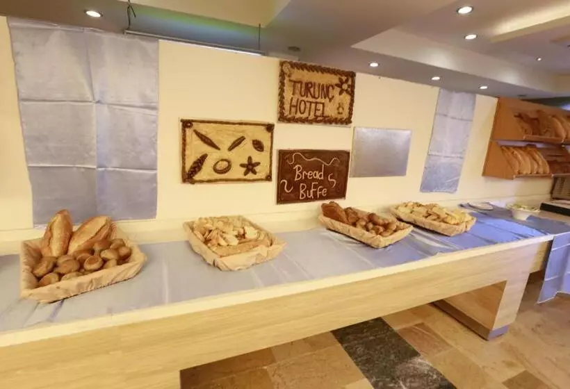 ホテル Turunc Resort