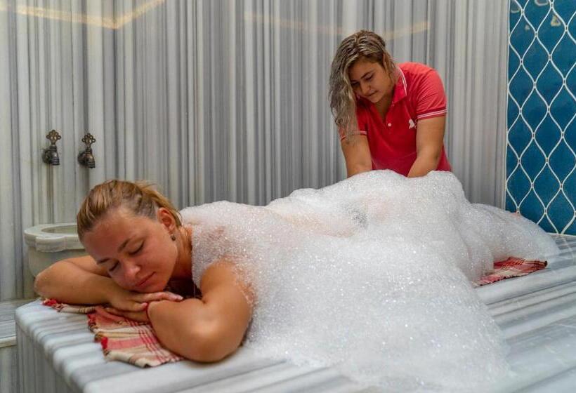 هتل Turunc Resort