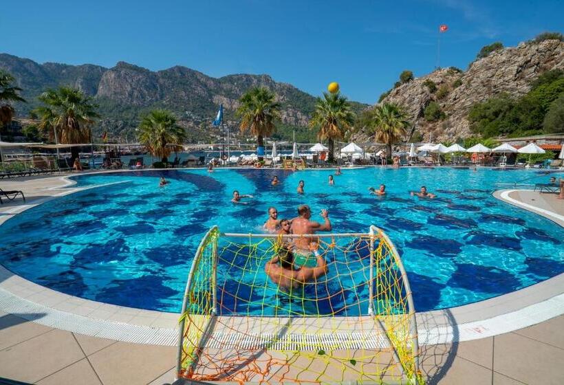 هتل Turunc Resort