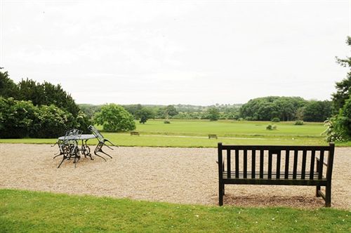 בית מלון כפרי Studley Castle