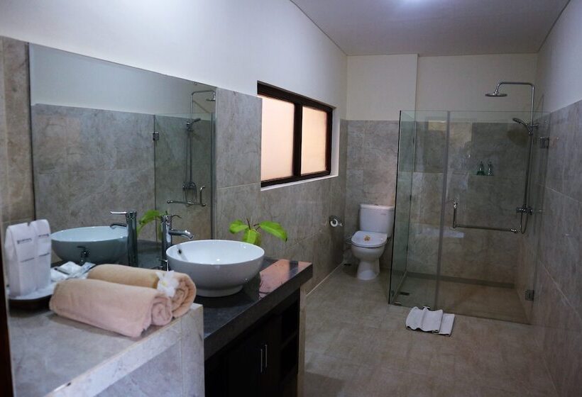 ホテル Bali Taman Beach Resort & Spa Lovina